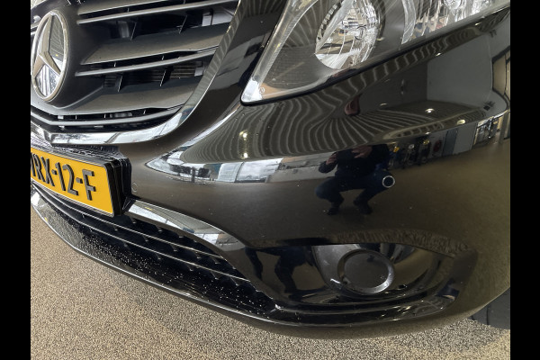 Mercedes-Benz Vito 114 CDI Extra Lang L3H1 DC Comfort 5 persoons / automaat / leer / navi / airco / cruise / vaste prijs rijklaar € 32.950 ex btw / lease vanaf € 538 / trekhaak / zwart metallic
