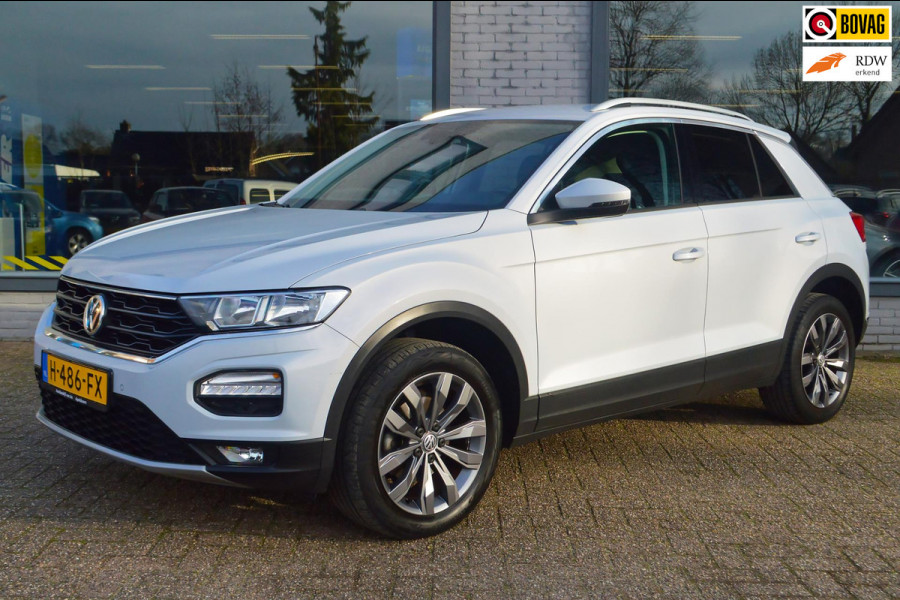 Volkswagen T-Roc 1.0 TSI Style ADAPTIVE CRUISE|PDC|LMV