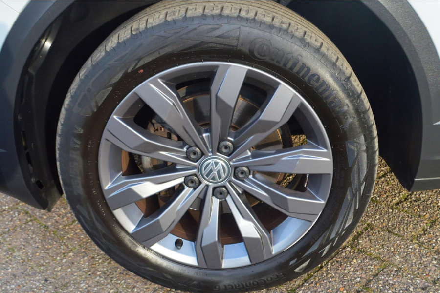 Volkswagen T-Roc 1.0 TSI Style ADAPTIVE CRUISE|PDC|LMV