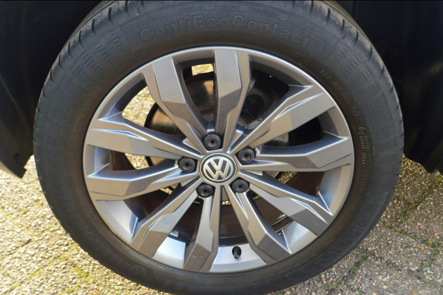 Volkswagen T-Roc 1.0 TSI Style ADAPTIVE CRUISE|PDC|LMV