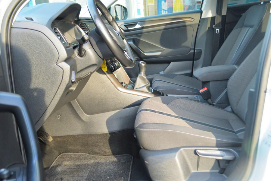 Volkswagen T-Roc 1.0 TSI Style ADAPTIVE CRUISE|PDC|LMV