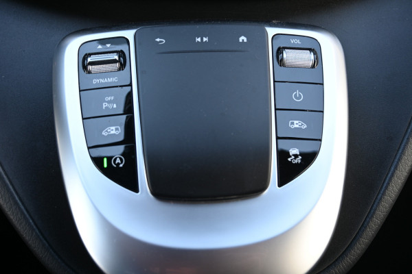 Mercedes-Benz V-Klasse 300d 4-MATIC AMG DC Lang Avantgarde Panorama dak, Distronic, 360 Camera, Standkachel, Burmester