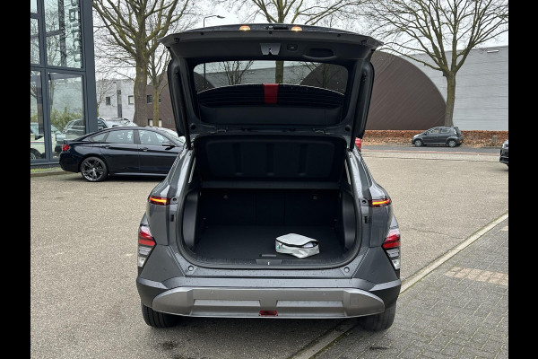 Hyundai Kona 1.6 GDI HEV Premium Sky FULL HYBRID | NIEUWE AUTO MET REGISTRATIE | VOLLE AUTO! | FABR GARANTIE T/M 12-2029| ELEK. ACHTERKLEP| PANO| ELEK STOEL| STOEL VENTILATIE