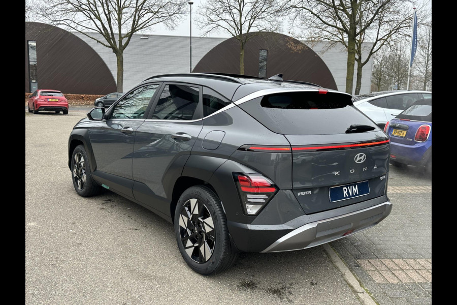 Hyundai Kona 1.6 GDI HEV Premium Sky FULL HYBRID | NIEUWE AUTO MET REGISTRATIE | VOLLE AUTO! | FABR GARANTIE T/M 12-2029| ELEK. ACHTERKLEP| PANO| ELEK STOEL| STOEL VENTILATIE