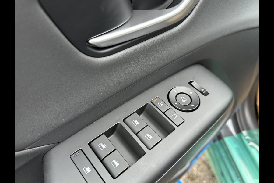 Hyundai Kona 1.6 GDI HEV Premium Sky FULL HYBRID | NIEUWE AUTO MET REGISTRATIE | VOLLE AUTO! | FABR GARANTIE T/M 12-2029| ELEK. ACHTERKLEP| PANO| ELEK STOEL| STOEL VENTILATIE