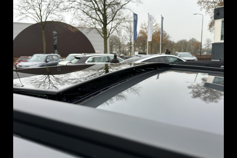 Hyundai Kona 1.6 GDI HEV Premium Sky FULL HYBRID | NIEUWE AUTO MET REGISTRATIE | VOLLE AUTO! | FABR GARANTIE T/M 12-2029| ELEK. ACHTERKLEP| PANO| ELEK STOEL| STOEL VENTILATIE