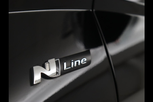 Hyundai Tucson 1.6 T-GDI PHEV N Line Sky 4WD | Panoramadak | Stoelverwarming | Leder/Alcantara | Camera | Adaptive cruise | Carplay | Full LED | Stuurverwarming | Keyless | Plug In