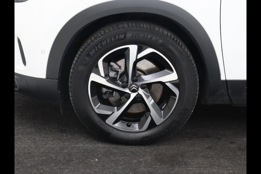 Citroën C5 Aircross 1.6 Plug-in Hybrid 225 Business | Stoelverwarming | Carplay | Camera | Navigatie | Half leder | Dodehoek detectie | Keyless | DAB | Full LED