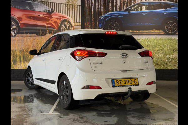 Hyundai i20 1.0 T-GDI Black Edition Navi,Camera,Airco,Cruise,PDC,Trekhaak,LM Velgen,N.A.P,101pk,Nieuwe APK bij Aflevering