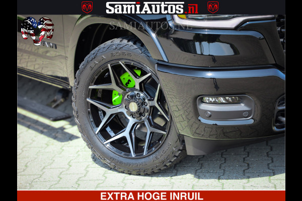 Dodge Ram 1500 Limited Night High Output 540HP 706Nm | Massage + Full Option | De Meest Luxe en Volle Pick-Up in zijn Klasse | Comfortabele Dubbele Cabine met Royale 5 Zitplaatsen | BPM vrij | Nu Leverbaar uit Voorraad | Voorraad Nr 2300 - 7689