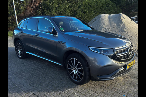 Mercedes-Benz EQC 400 4MATIC 80 kWh SOH 94% BTW AMG (PANORAMADAK,BURMESTER,CARPLAY,SFEERVERLICHTING,LASER,LEDER,STOELVERWARMING)