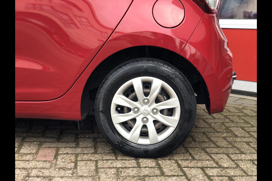 Hyundai i10 1.0i Comfort | Trekhaak, Airconditioning, Parkeersensoren, Cruise control, Stuurbediening