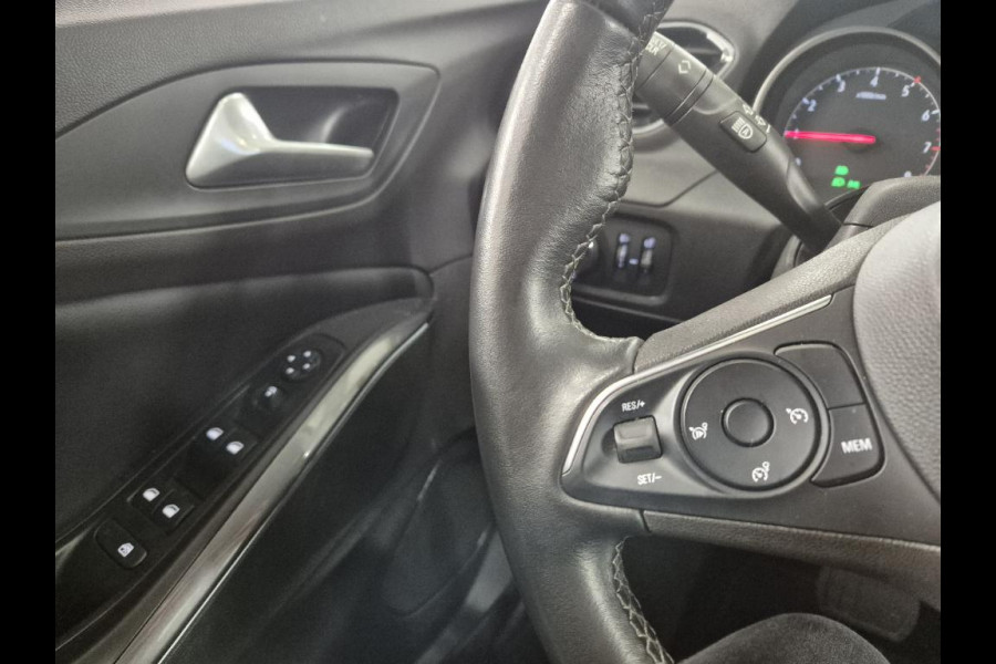 Opel Grandland X 1.2 Turbo Innovation Aut8 Navi Camera DAB Hoge zit