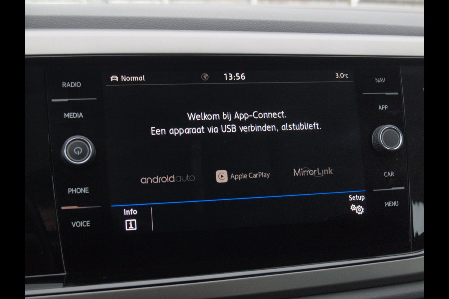Volkswagen Polo 1.0 TSI Comfortline Business | Apple Carplay | Adaptive Cruise Control | Parkeersensoren | DAB | NL-Auto |