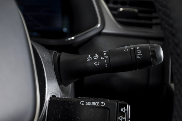 Renault Symbioz 1.6 E-Tech full hybrid 145 techno | Dig. Cockpit | Adapt. Cruise | Stoel-+Stuurverw. | PDC | Camera | NAV + App. Connect | ECC | DAB | LM 18" | 2440