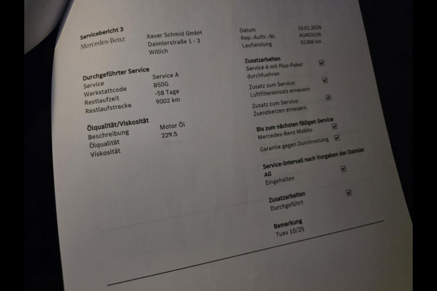 Mercedes-Benz GLC 300e 4MATIC Premium Plus / LUCHTVERING / PANORAMADAK / ALARMKLASSE 5 / TREKHAAK ELEKTRISCH / AMG-LINE !