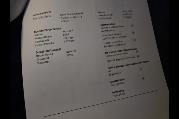 Mercedes-Benz GLC 300e 4MATIC Premium Plus / LUCHTVERING / PANORAMADAK / ALARMKLASSE 5 / TREKHAAK ELEKTRISCH / AMG-LINE !