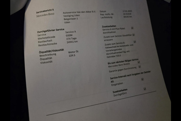 Mercedes-Benz GLC 300e 4MATIC Premium Plus / LUCHTVERING / PANORAMADAK / ALARMKLASSE 5 / TREKHAAK ELEKTRISCH / AMG-LINE !