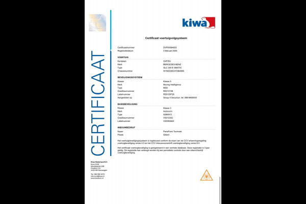 Mercedes-Benz GLC 300e 4MATIC Premium Plus / LUCHTVERING / PANORAMADAK / ALARMKLASSE 5 / TREKHAAK ELEKTRISCH / AMG-LINE !