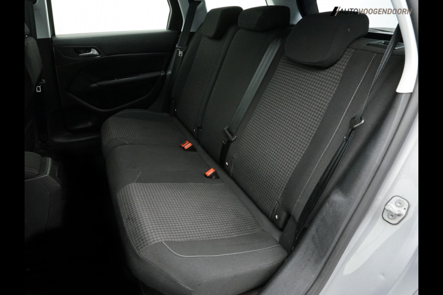 Peugeot 308 SW 1.2 PureTech Blue Lease Active (APPLE CARPLAY,LED,PARKEERSENSOREN,TREKHAAK,CLIMATE,CRUISE,LM-VELGEN,NIEUWE APK)