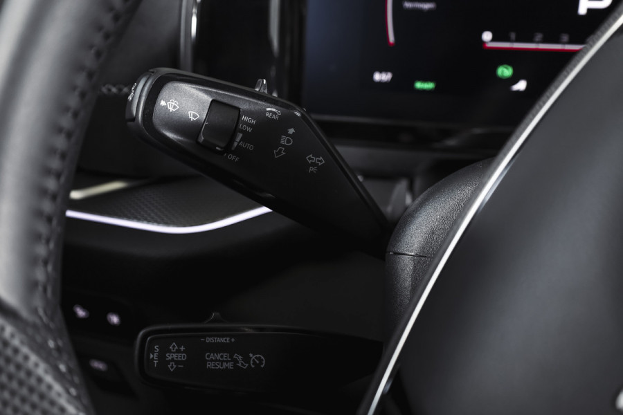 Škoda Kodiaq 1.5 TSI 204 PK PHEV Sportline Business | S/K-Panodak | DCC+ | Dig. Cockpit | Adapt Cruise | Memory | Winterpakket | Camera | NAV + App. Connect | ECC | DAB | Elek. Trekhaak | Elek. Klep | LM 20" | 0767