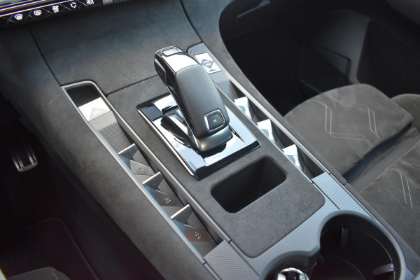 DS 7 Crossback 1.6 PureTech 180PK Aut. Performance Line+ | Navi | LED | Camera | Incl. garantie