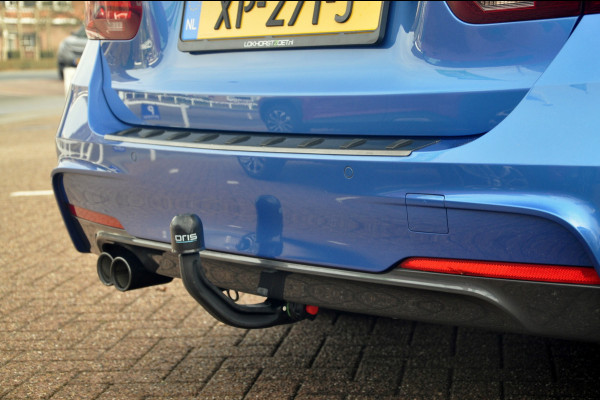 BMW 3 Serie Touring 320i M Sport Edition | Panoramadak | HUD | Trekhaak