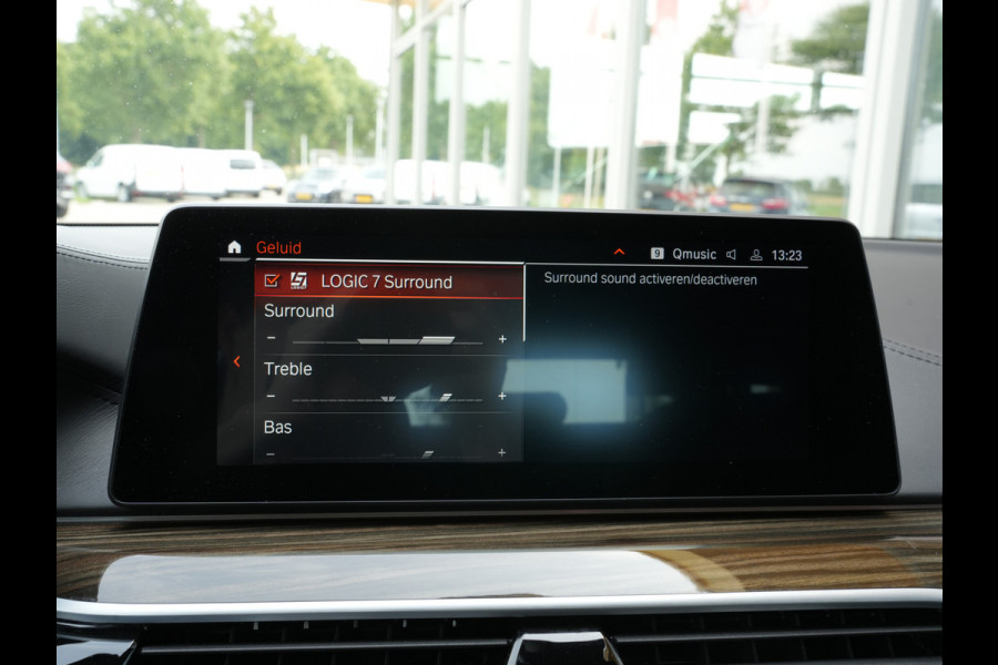 BMW 5 Serie Touring 530i xDrive High Executive Edition | H/K | Keyless | Adaptive Cruise | 360 camera