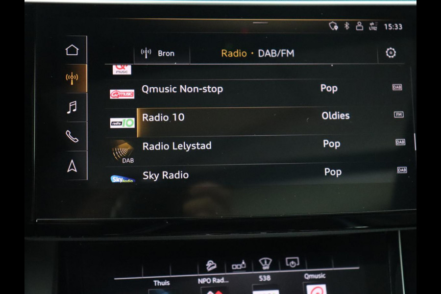 Audi e-tron 55 quattro advanced Pro Line Plus 95 kWh | Panoramadak | Adaptive cruise | Head-Up | Leder | Stoelverwarming | 360 Camera | Bang & Olufsen | Carplay | 21'' | Sportstoelen | Matrix LED