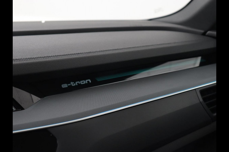 Audi e-tron 55 quattro advanced Pro Line Plus 95 kWh | Panoramadak | Adaptive cruise | Head-Up | Leder | Stoelverwarming | 360 Camera | Bang & Olufsen | Carplay | 21'' | Sportstoelen | Matrix LED