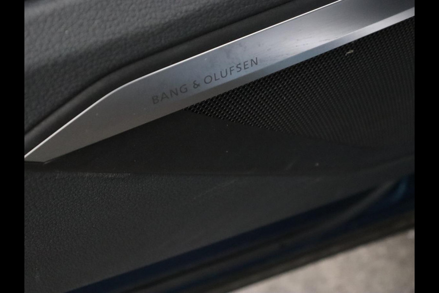 Audi e-tron 55 quattro advanced Pro Line Plus 95 kWh | Panoramadak | Adaptive cruise | Head-Up | Leder | Stoelverwarming | 360 Camera | Bang & Olufsen | Carplay | 21'' | Sportstoelen | Matrix LED