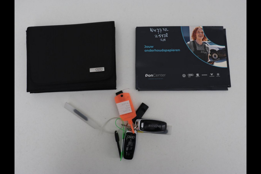 Audi e-tron 55 quattro advanced Pro Line Plus 95 kWh | Panoramadak | Adaptive cruise | Head-Up | Leder | Stoelverwarming | 360 Camera | Bang & Olufsen | Carplay | 21'' | Sportstoelen | Matrix LED