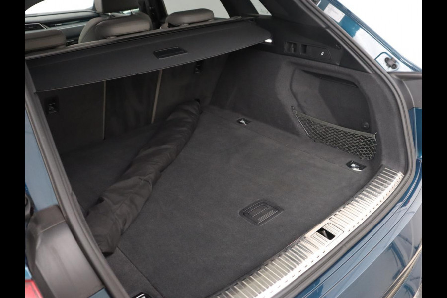 Audi e-tron 55 quattro advanced Pro Line Plus 95 kWh | Panoramadak | Adaptive cruise | Head-Up | Leder | Stoelverwarming | 360 Camera | Bang & Olufsen | Carplay | 21'' | Sportstoelen | Matrix LED