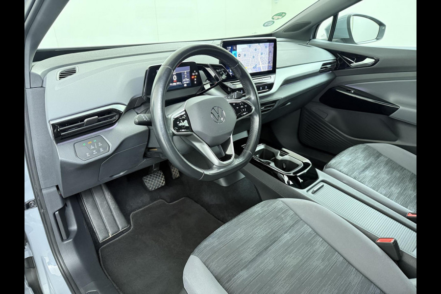 Volkswagen ID.4 Life 77 kWh Stoel & Stuurverwarming | Adaptieve Cruise Control | Rijklaar met 12 mnd BOVAG Garantie | NAVI| PARKEERSENSOREN|