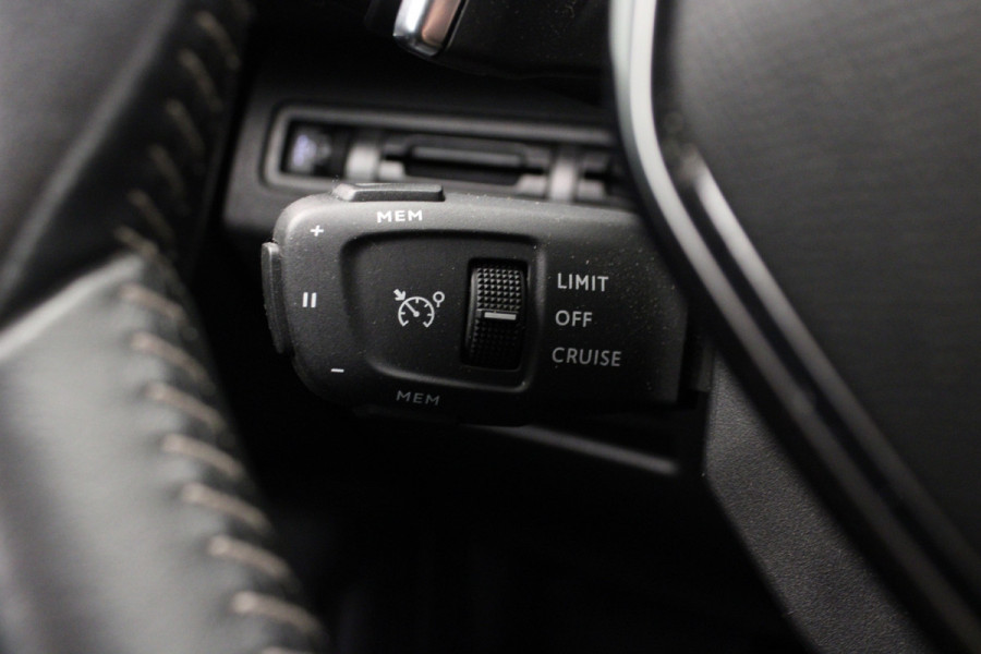 Peugeot 5008 1.2 PureTech Active |Trekhaak|Camera|Navi|