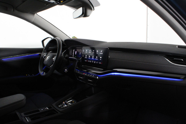 Škoda Octavia 1.5 e-TSI Business Edition Plus 150pk DSG/Lava Blue Metallic/Cruise control adaptief