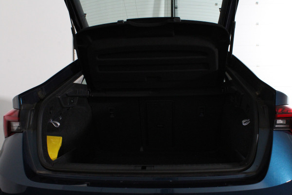 Škoda Octavia 1.5 e-TSI Business Edition Plus 150pk DSG/Lava Blue Metallic/Cruise control adaptief