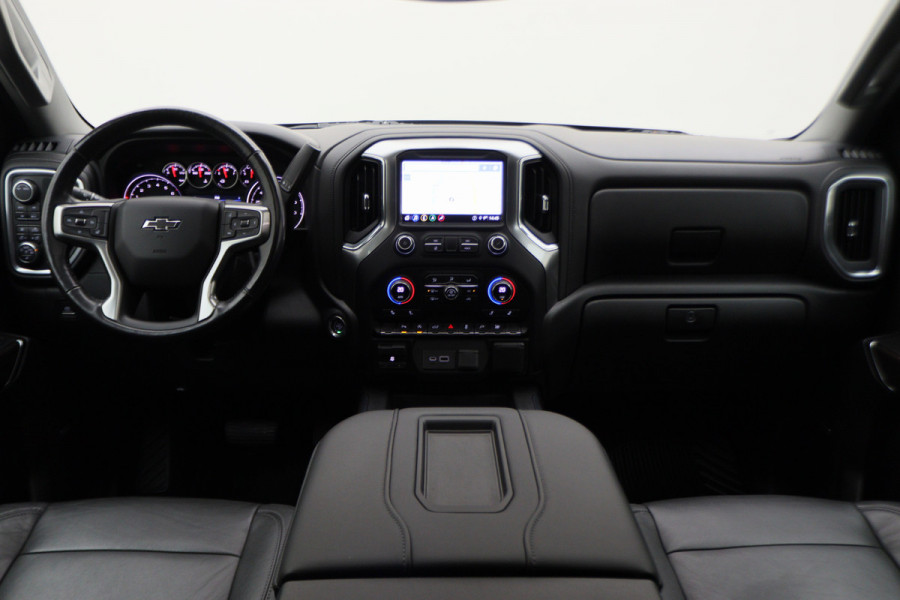 Chevrolet Silverado CREW CAB 5.3L V8