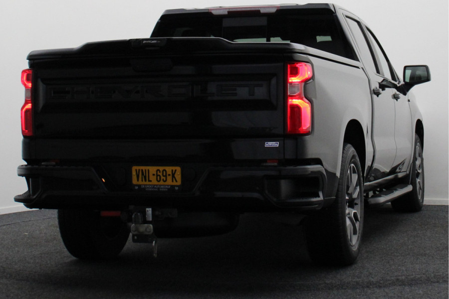 Chevrolet Silverado CREW CAB 5.3L V8