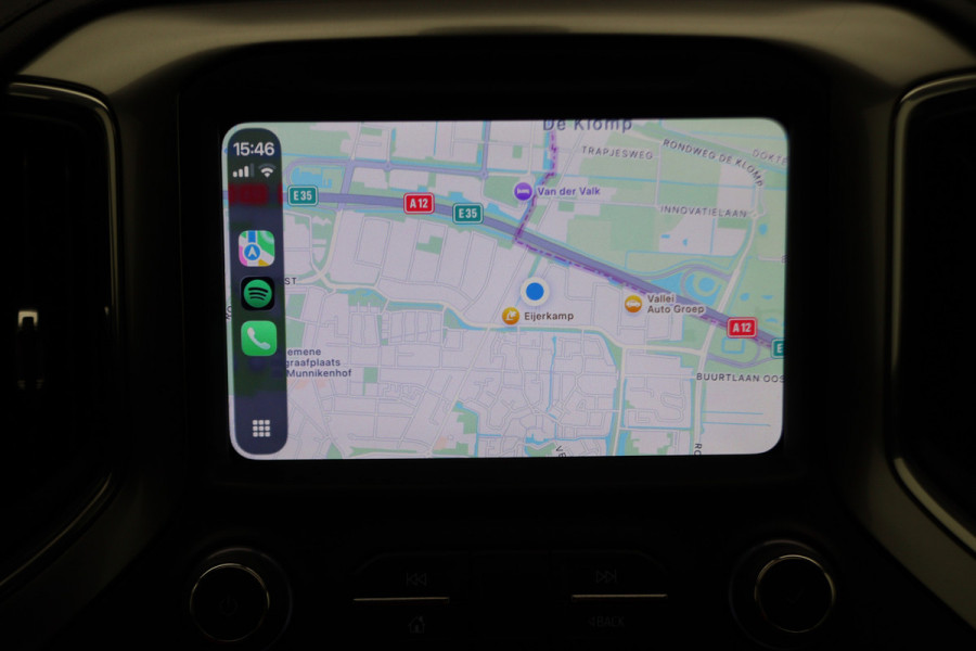 Chevrolet Silverado CREW CAB 5.3L V8