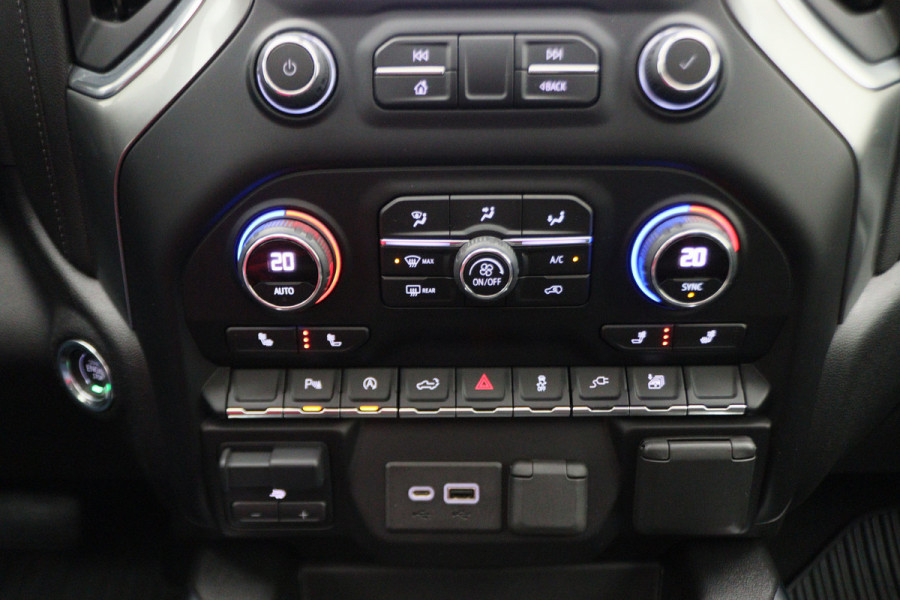 Chevrolet Silverado CREW CAB 5.3L V8