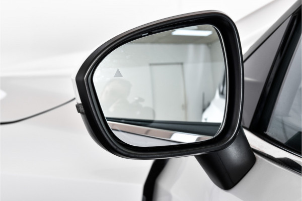 Nissan QASHQAI 1.3 MHEV Xtronic 158 PK N-Connecta - Automaat | Panodak | Cold Pack | Dig. Cockpit | Adapt. Cruise | 360 Camera | PDC | NAV + App Connect | LM 18" | ECC | 6031