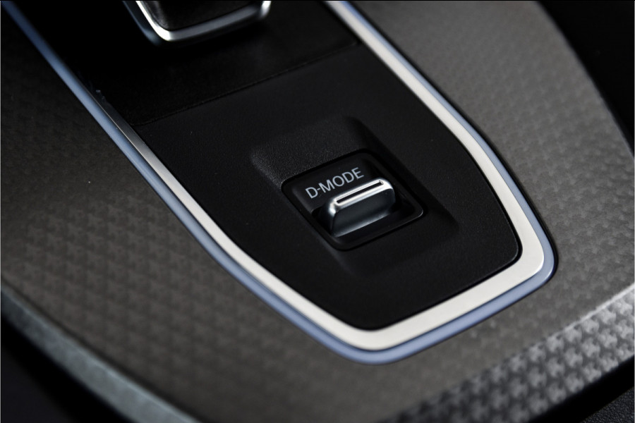 Nissan QASHQAI 1.3 MHEV Xtronic 158 PK N-Connecta - Automaat | Panodak | Cold Pack | Dig. Cockpit | Adapt. Cruise | 360 Camera | PDC | NAV + App Connect | LM 18" | ECC | 6031