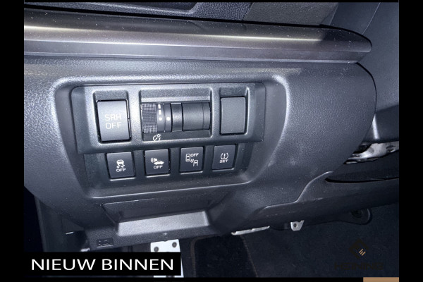 Subaru XV 2.0i e-BOXER Luxury. Automaat 4X4. Adaptive-cruise. Apple-carplay. Navi. Camera voor en achter. 49000km met NAP.