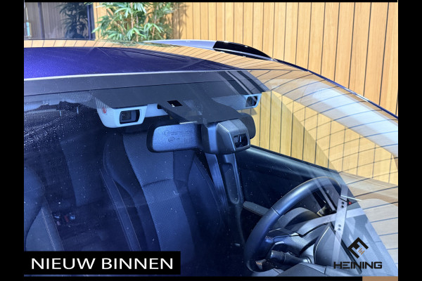 Subaru XV 2.0i e-BOXER Luxury. Automaat 4X4. Adaptive-cruise. Apple-carplay. Navi. Camera voor en achter. 49000km met NAP.