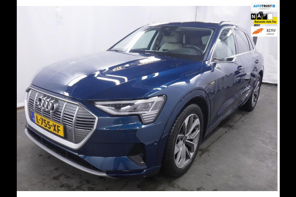 Audi e-tron 55 quattro 409 pk Sport edition Plus 95 kWh, panoramadak,sport leder, camera , 1 e eigenaar, NL auto met nap