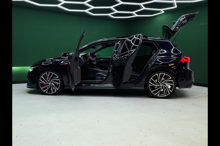 Volkswagen Golf 2.0 TSI GTI Clubsport 301PK IQ| Pano | Sfeer