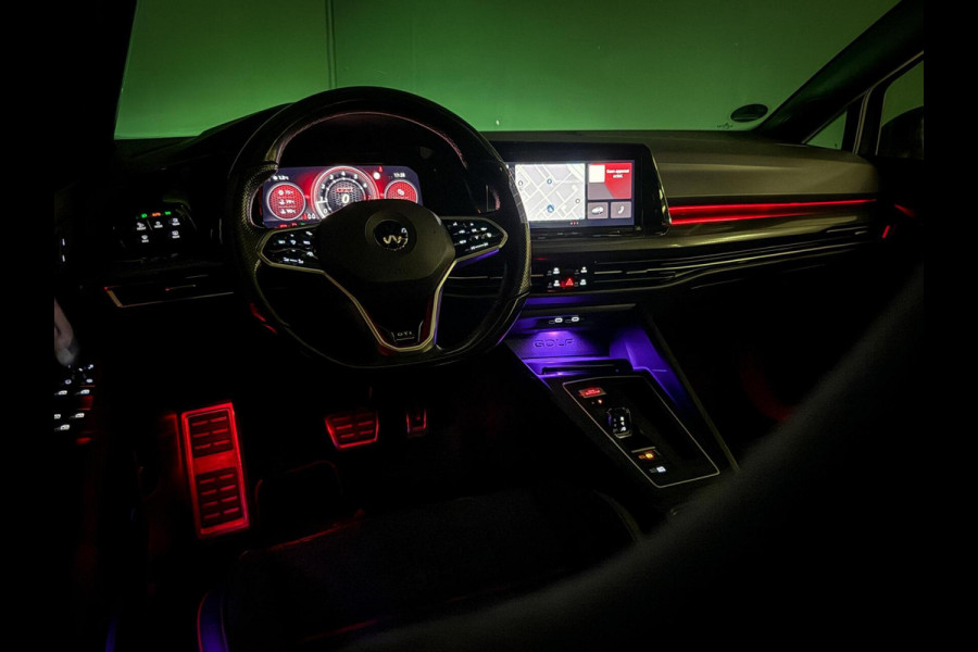 Volkswagen Golf 2.0 TSI GTI Clubsport 301PK IQ| Pano | Sfeer