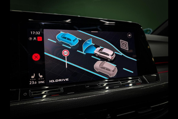 Volkswagen Golf 2.0 TSI GTI Clubsport 301PK IQ| Pano | Sfeer