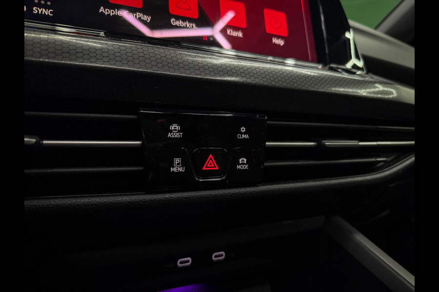Volkswagen Golf 2.0 TSI GTI Clubsport 301PK IQ| Pano | Sfeer